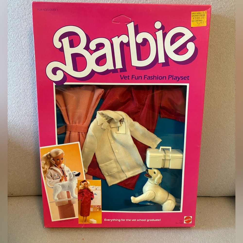 Vintage Barbie Vet Fun Fashion Playset